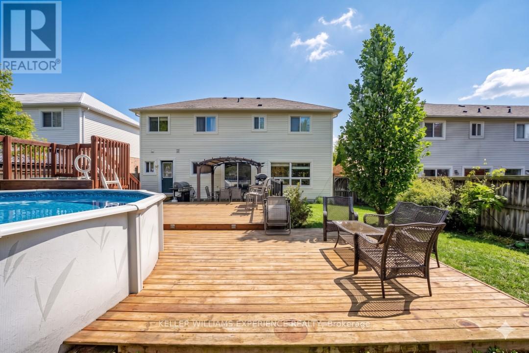 38 Truax Crescent, Essa, Ontario  L3W 0C2 - Photo 25 - N12474464