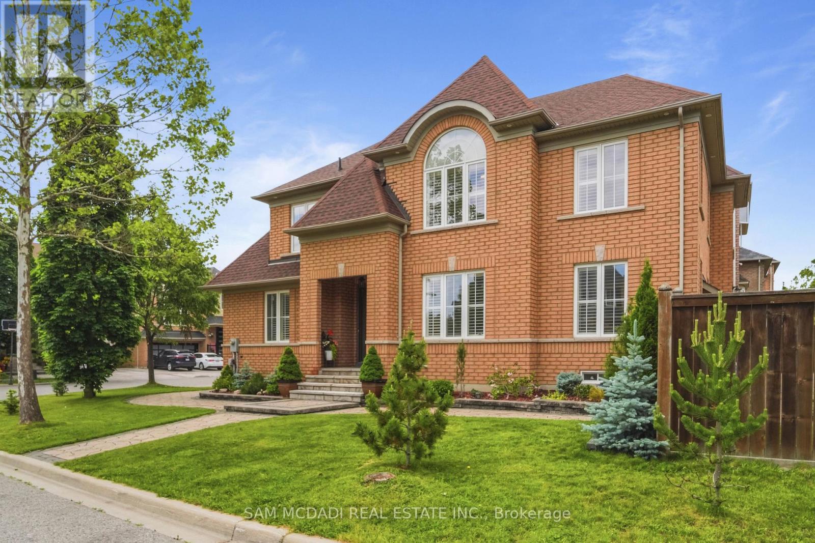 5 WHITBREAD CRESCENT, Ajax, Ontario