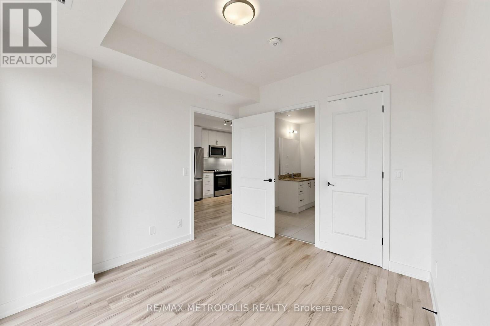 1906 - 335 Wheat Boom Drive, Oakville, Ontario  L6H 7Y1 - Photo 23 - W13237218