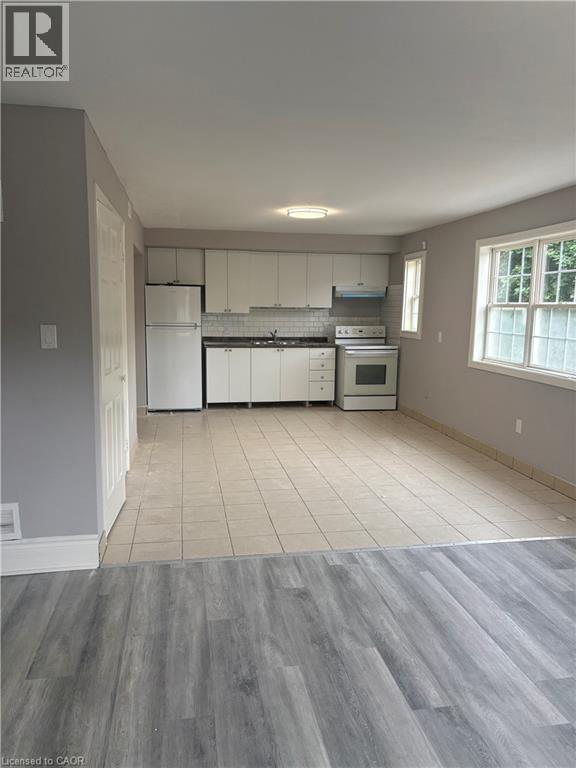 81 DUNDAS Street Unit# 1, Dundas, Ontario