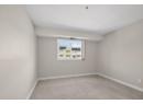 1045 Sutherland Avenue Unit# 206, Kelowna, BC V1Y 5Y1