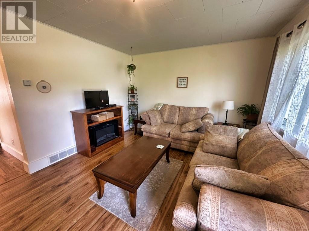 120 7th Street, Nipigon, Ontario  P0T 2J0 - Photo 14 - TB2601515