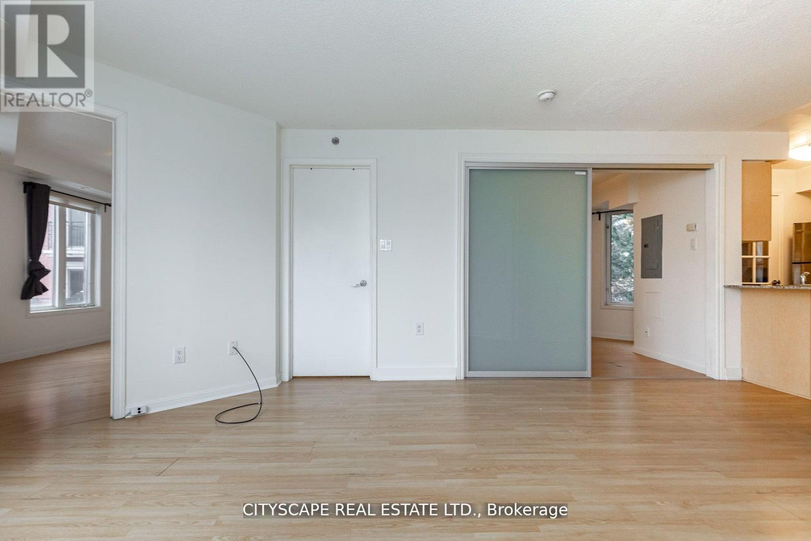 1704 - 80 Joe Shuster Way, Toronto, Ontario  M5G 2M4 - Photo 3 - W13446868