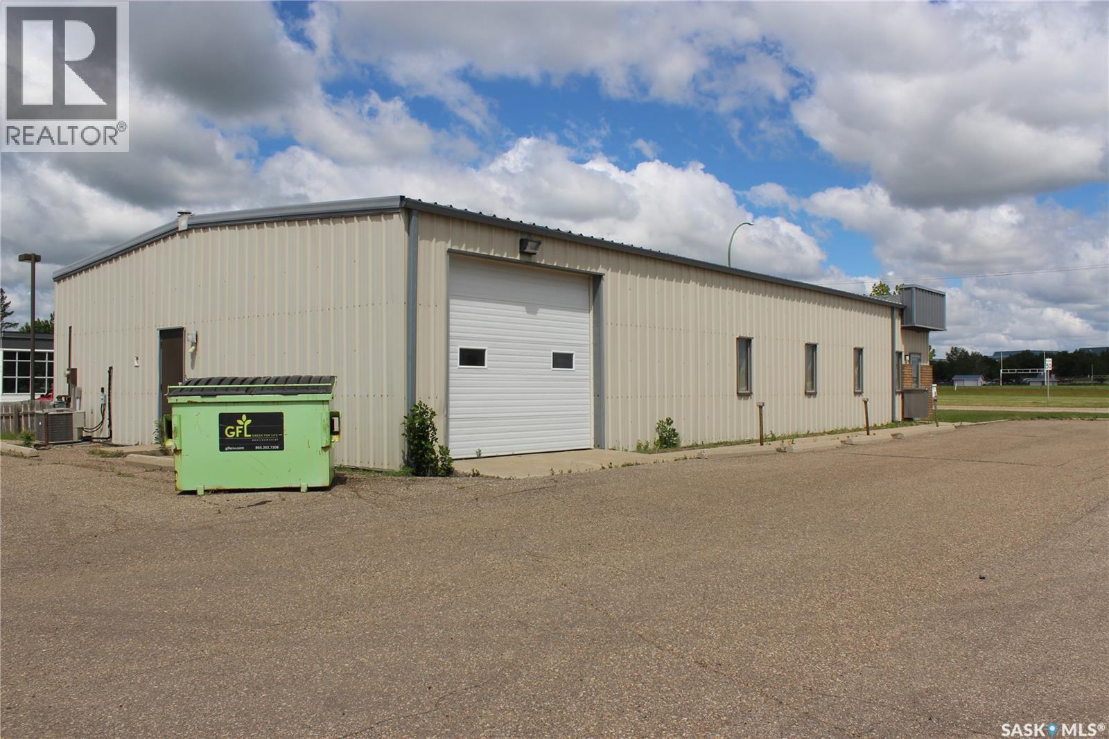 110 King Street, Estevan, Saskatchewan  S4A 2T5 - Photo 3 - SK029329