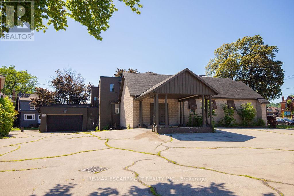 1309 King Street E, Hamilton, Ontario L8M 1H2 - Photo 1 - X13446830