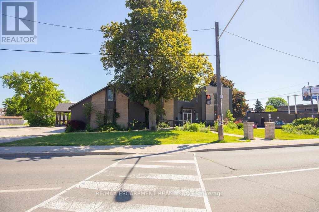 1309 King Street E, Hamilton, Ontario L8M 1H2 - Photo 10 - X13446830