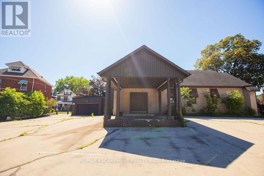 1309 King Street E, Hamilton, Ontario L8M 1H2 - Photo 5 - X13446830