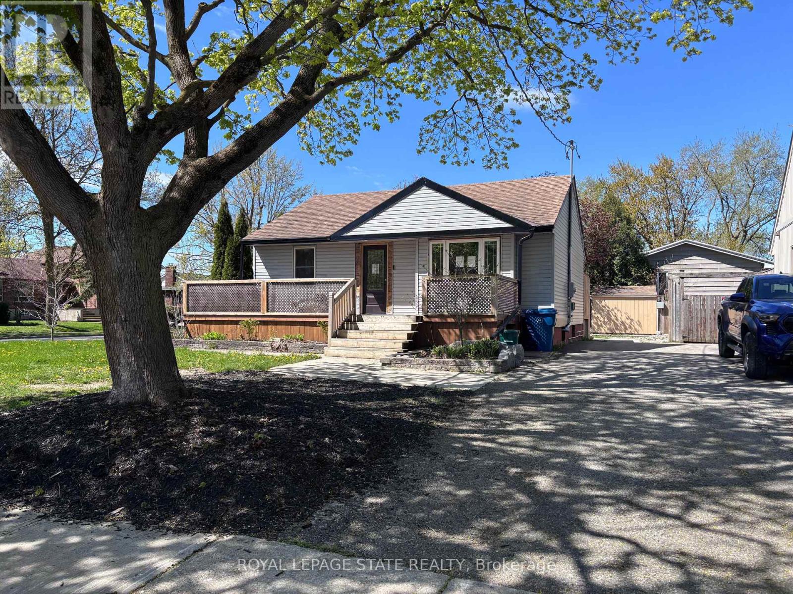 180 MCNAB STREET, Stratford, Ontario