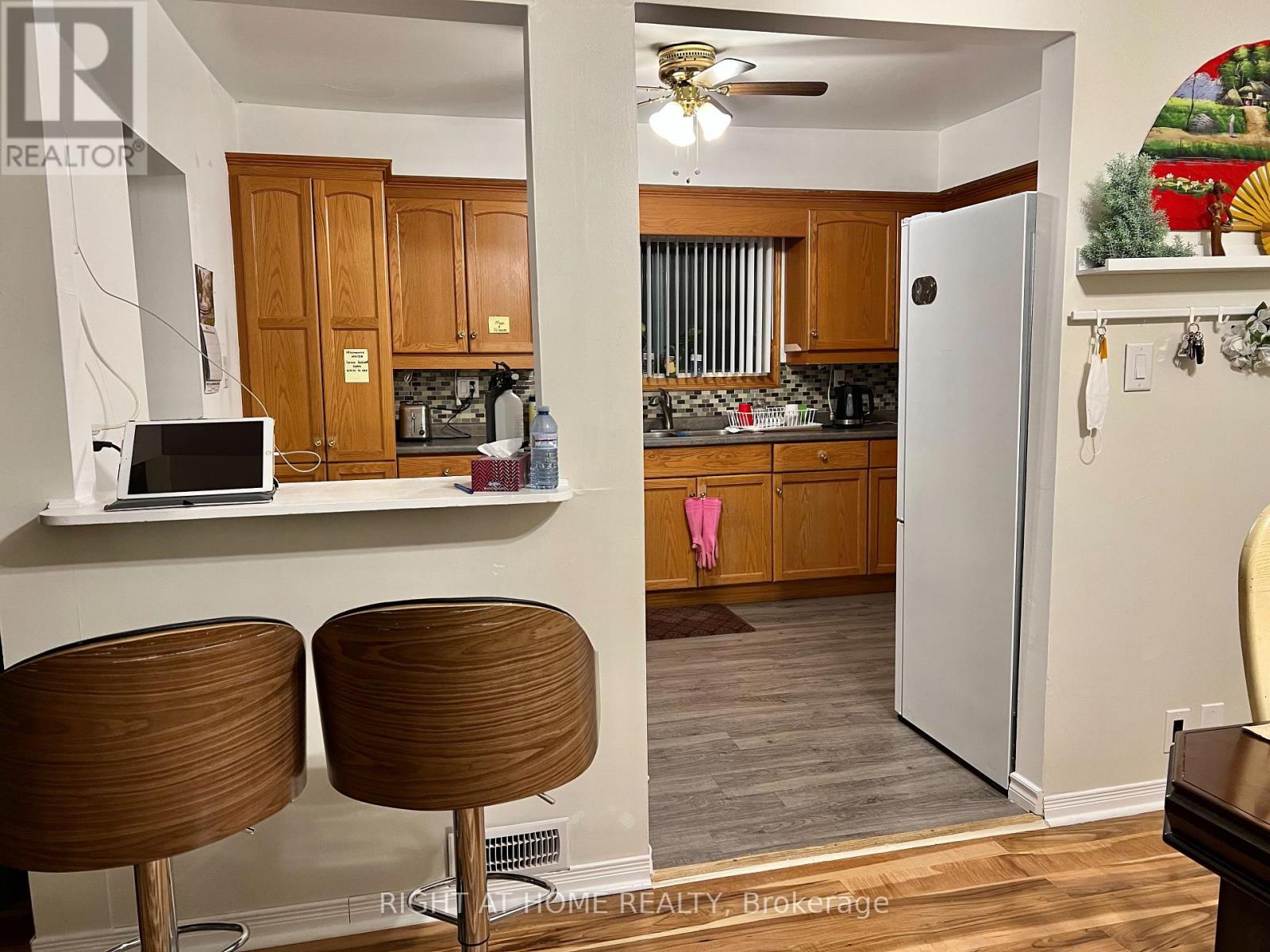 4614 Eastwood Crescent, Niagara Falls, Ontario  L2E 1B3 - Photo 4 - X13446890
