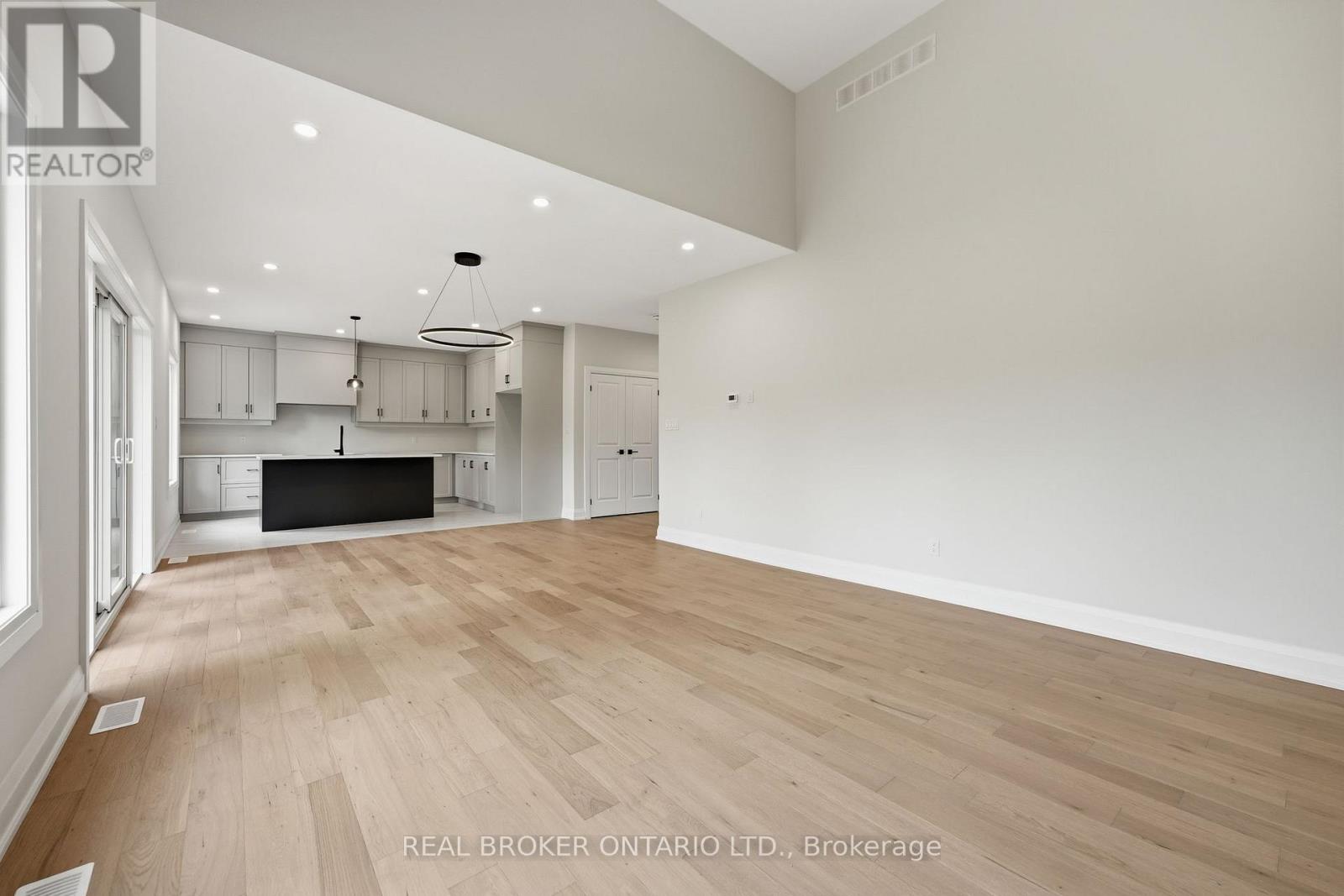 6309 Jewel Common, Niagara Falls, Ontario  L2G 7L5 - Photo 11 - X13446904