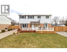 1103 CARDIFF COURT, Sarnia, Ontario