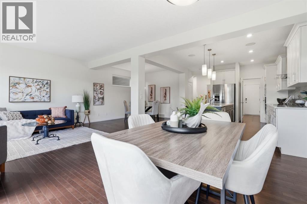 108 Evansborough Crescent NW, Calgary, Alberta  T3P 0M3 - Photo 5 - A2317531