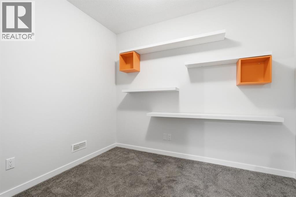 108 Evansborough Crescent NW, Calgary, Alberta  T3P 0M3 - Photo 39 - A2317531