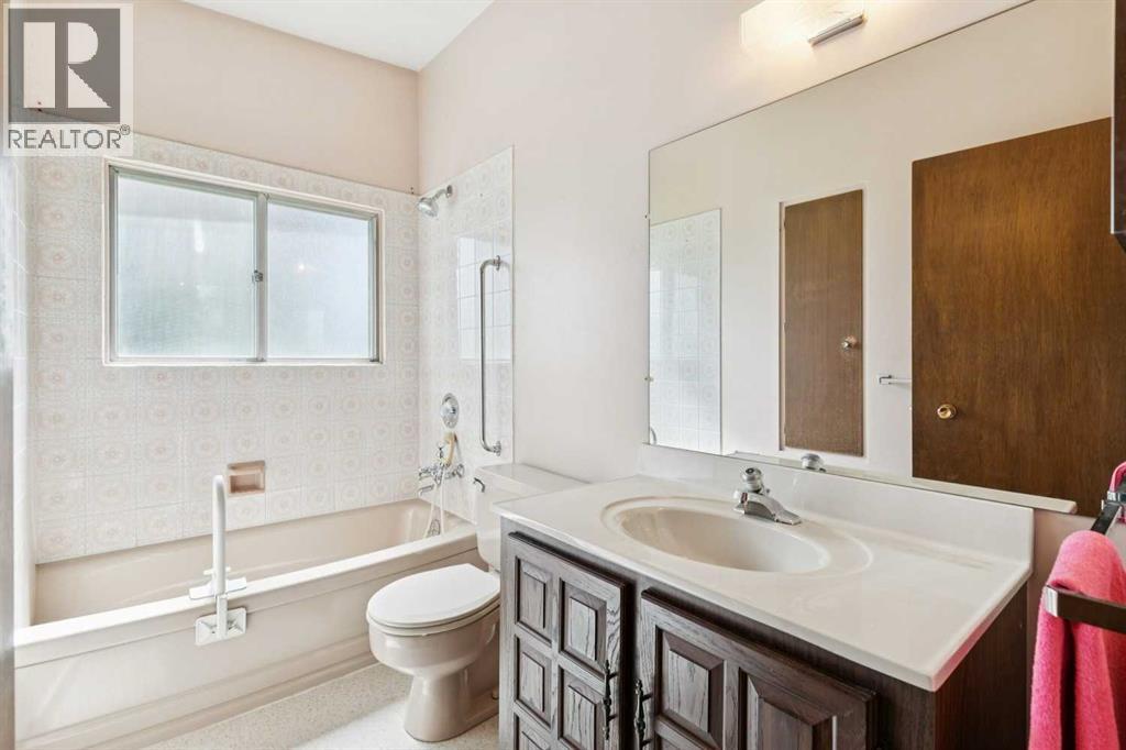 4312 40 Street NW, Calgary, Alberta  T3A 0H6 - Photo 23 - A2319736