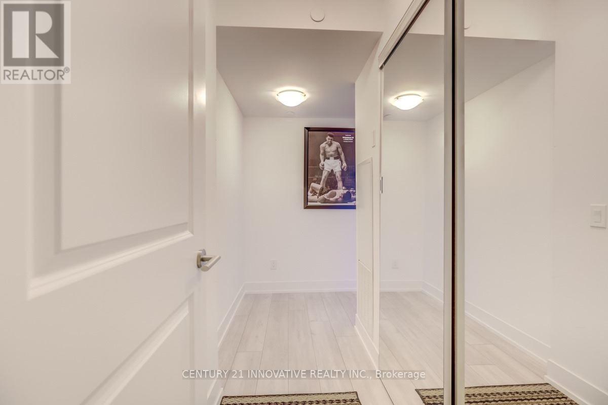 610 - 1215 Bayly Street, Pickering, Ontario  L1W 1L7 - Photo 5 - E13054456