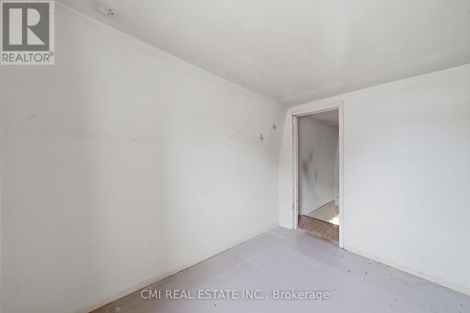117 Fox Street, Penetanguishene, Ontario  L9M 1E2 - Photo 37 - S12772614