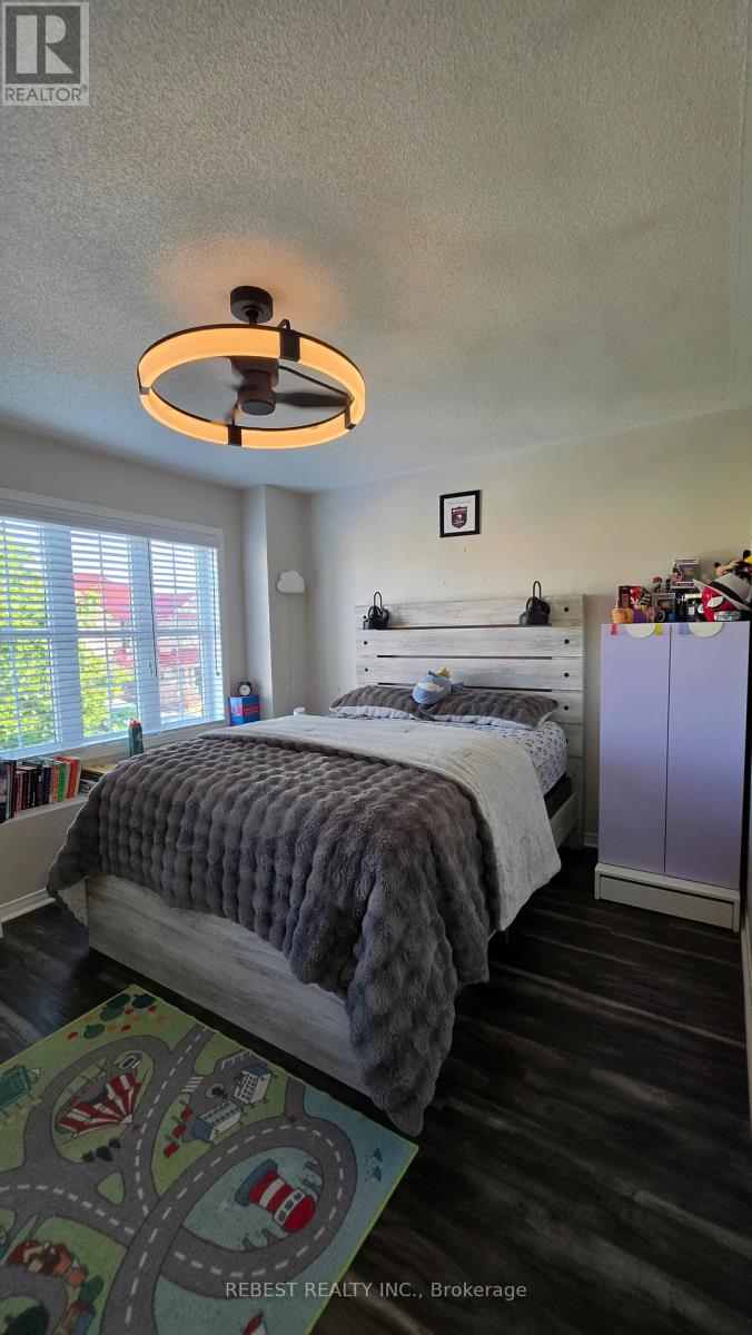 128 Starhill Crescent, Brampton, Ontario L6R 2P9 - Photo 21 - W13428094