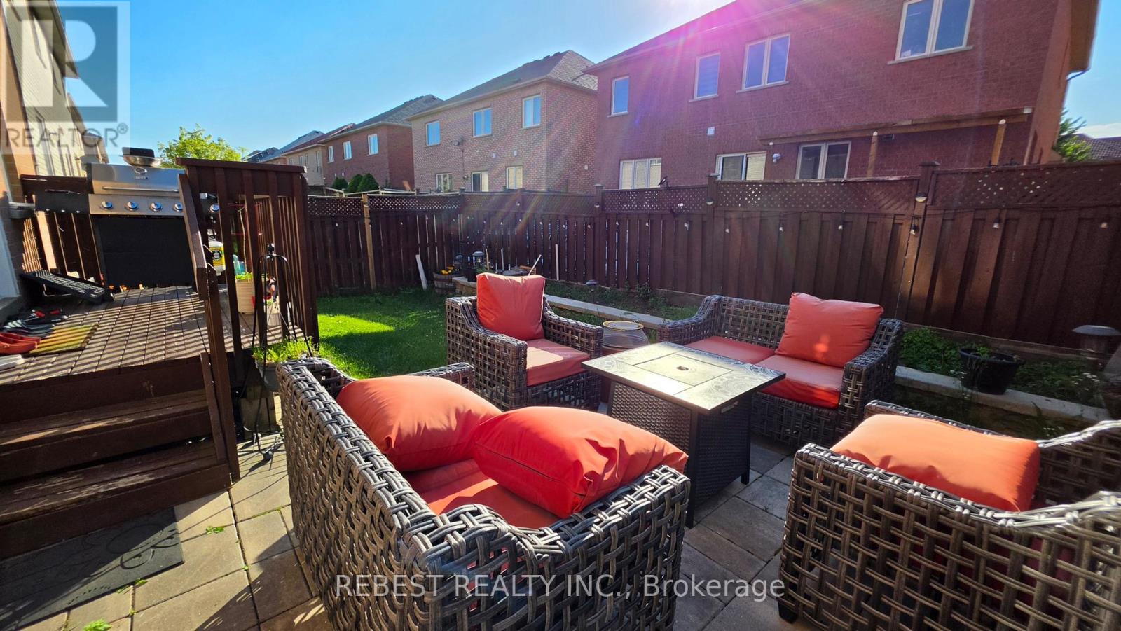 128 Starhill Crescent, Brampton, Ontario L6R 2P9 - Photo 43 - W13428094