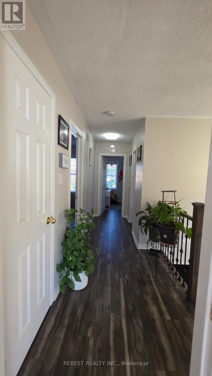 128 Starhill Crescent, Brampton, Ontario L6R 2P9 - Photo 31 - W13428094