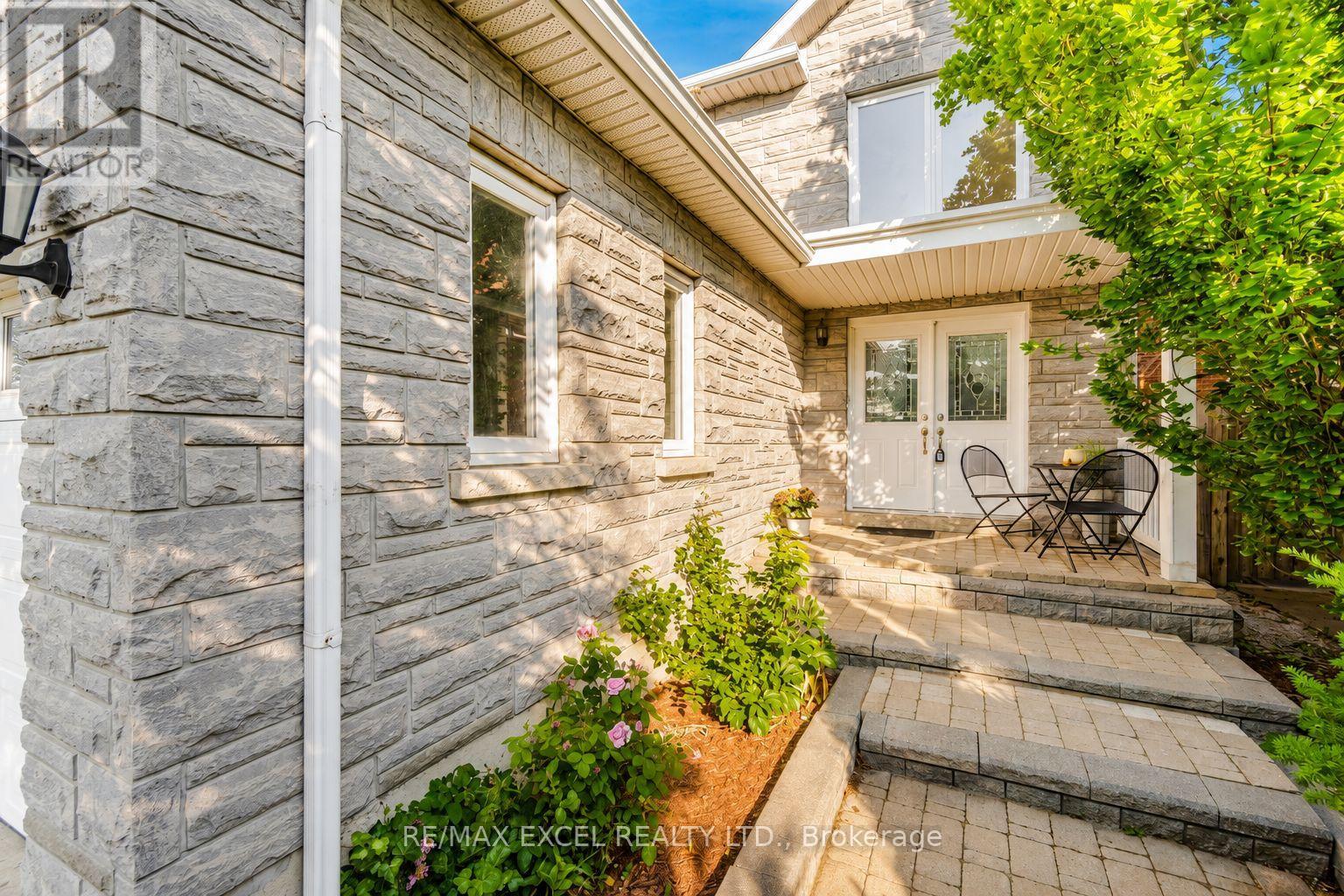 Main&second Flr - 202 Nahani Way, Mississauga, Ontario  L4Z 3J5 - Photo 2 - W13446668