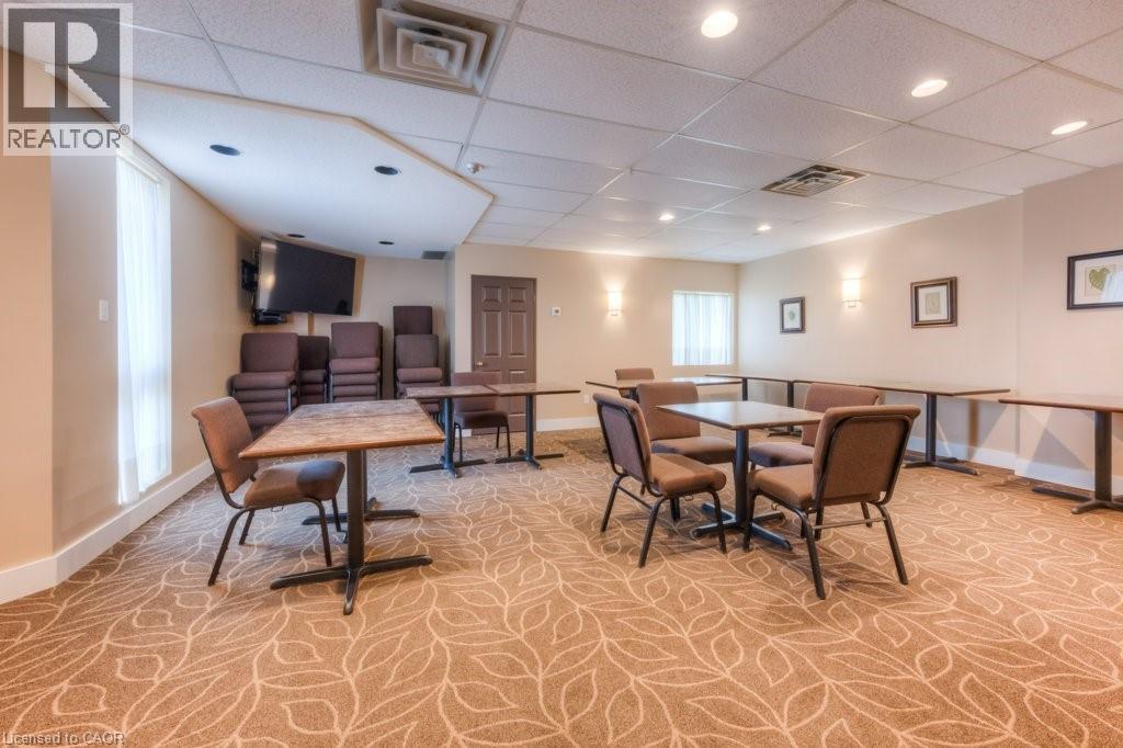 265 Westcourt Place Unit# Ph9, Waterloo, Ontario  N2L 6E4 - Photo 5 - 40839961