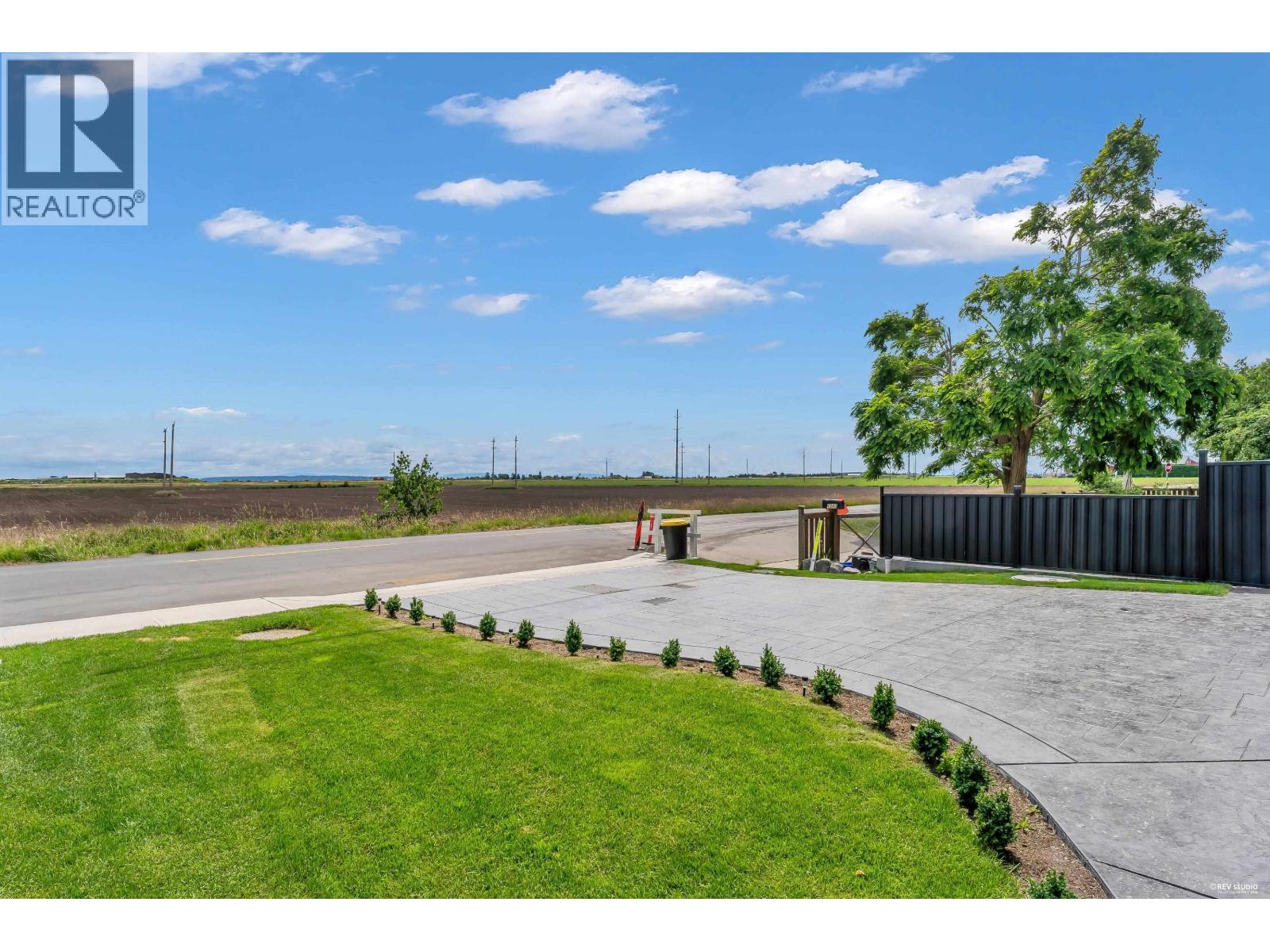 4351 64 Street, Delta, British Columbia  V4K 3M2 - Photo 3 - R3133210
