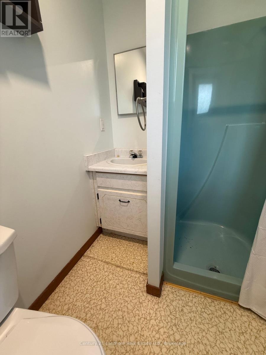 2 Argyle Crescent, Prince Edward County, Ontario  K0K 2T0 - Photo 12 - X13447200