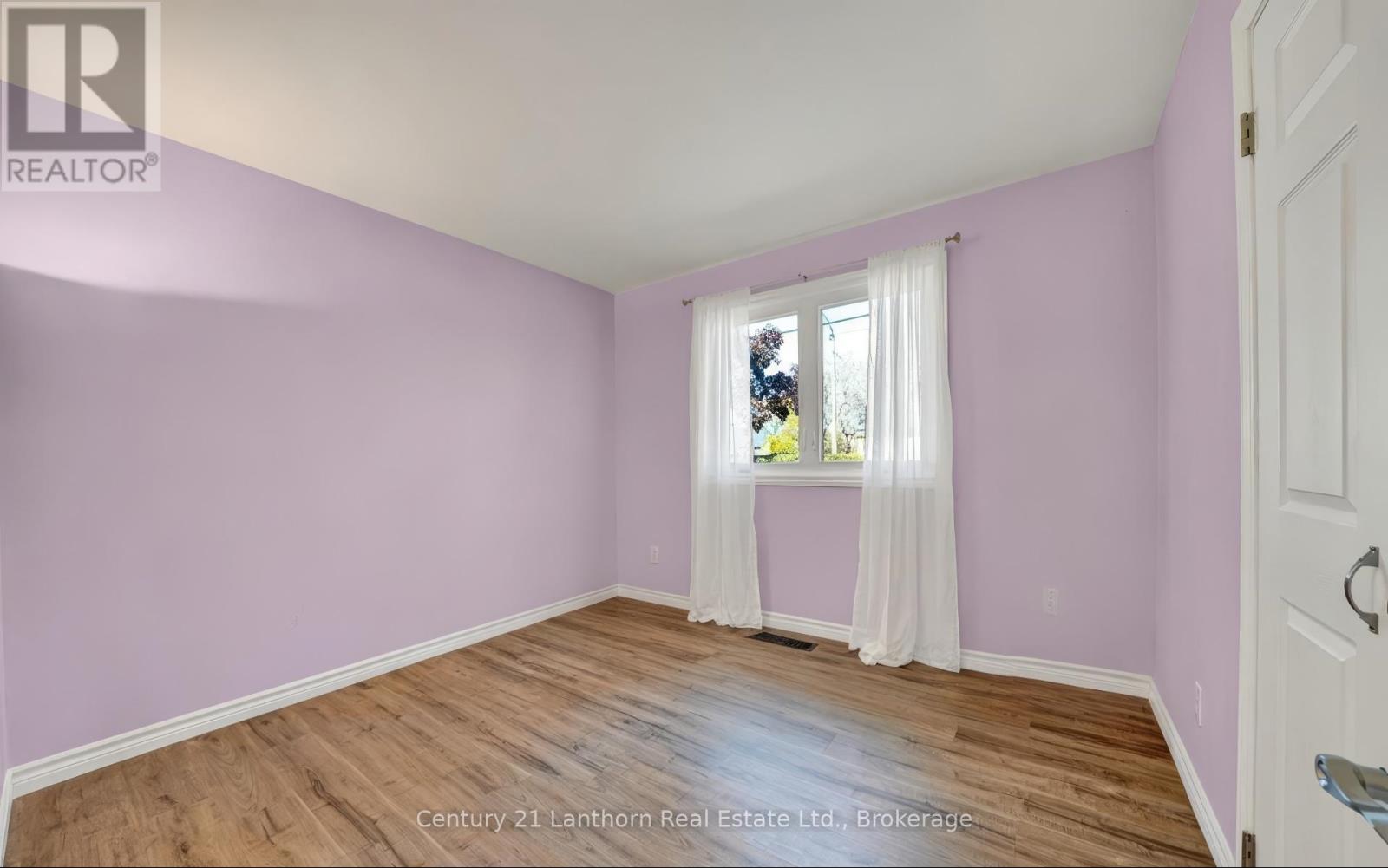 2 Argyle Crescent, Prince Edward County, Ontario  K0K 2T0 - Photo 17 - X13447200