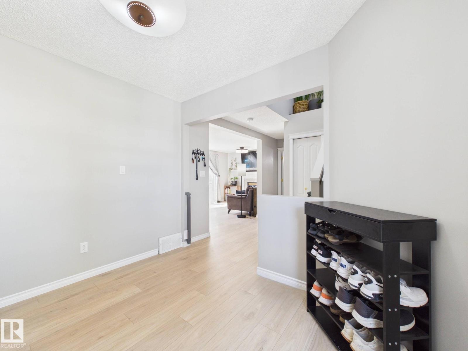 506 Bevington Cl Nw, Edmonton, Alberta  T5T 6G3 - Photo 11 - E4493792