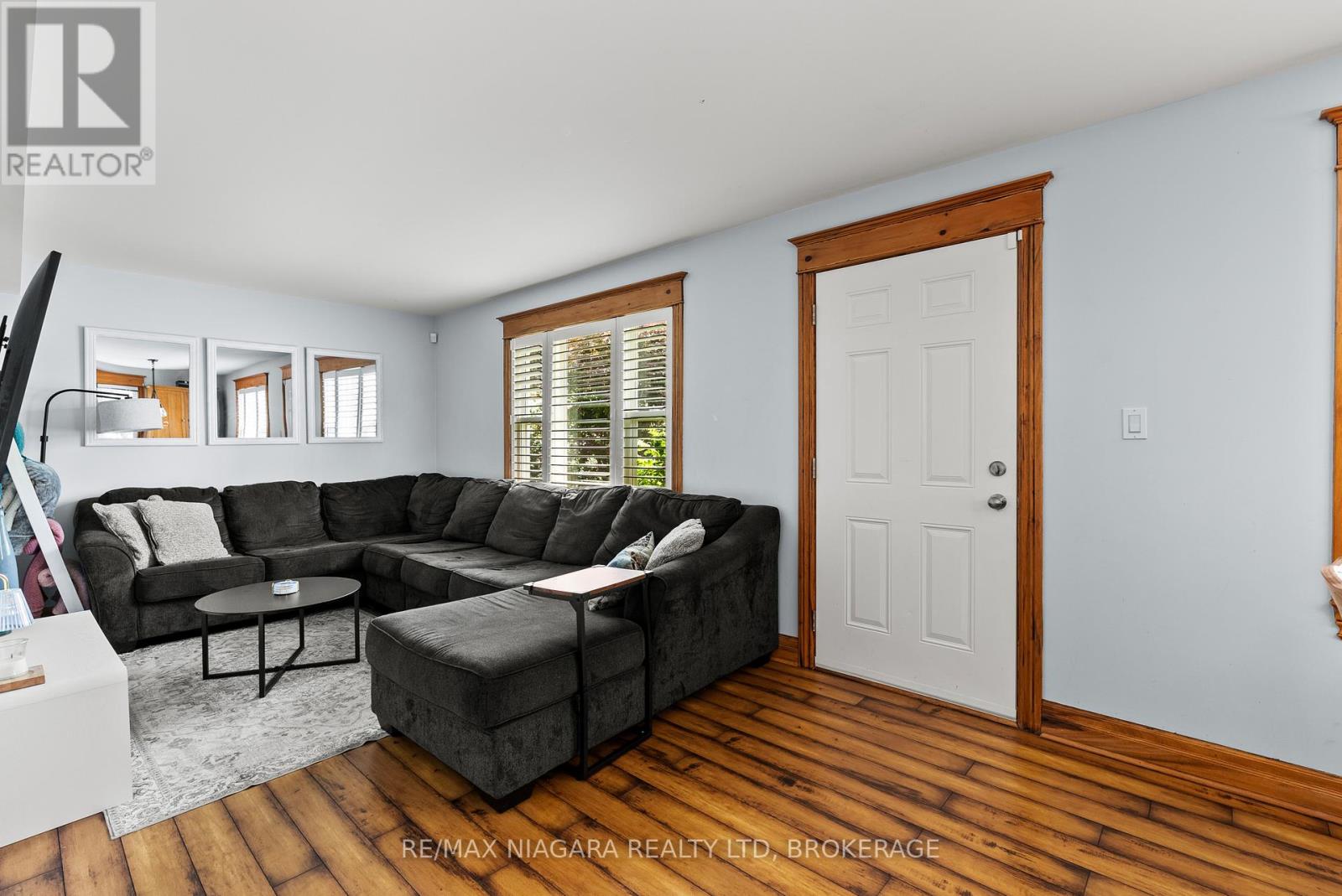848 East And West Line Road, Niagara-On-The-Lake, Ontario  L0S 1J0 - Photo 6 - X13447050