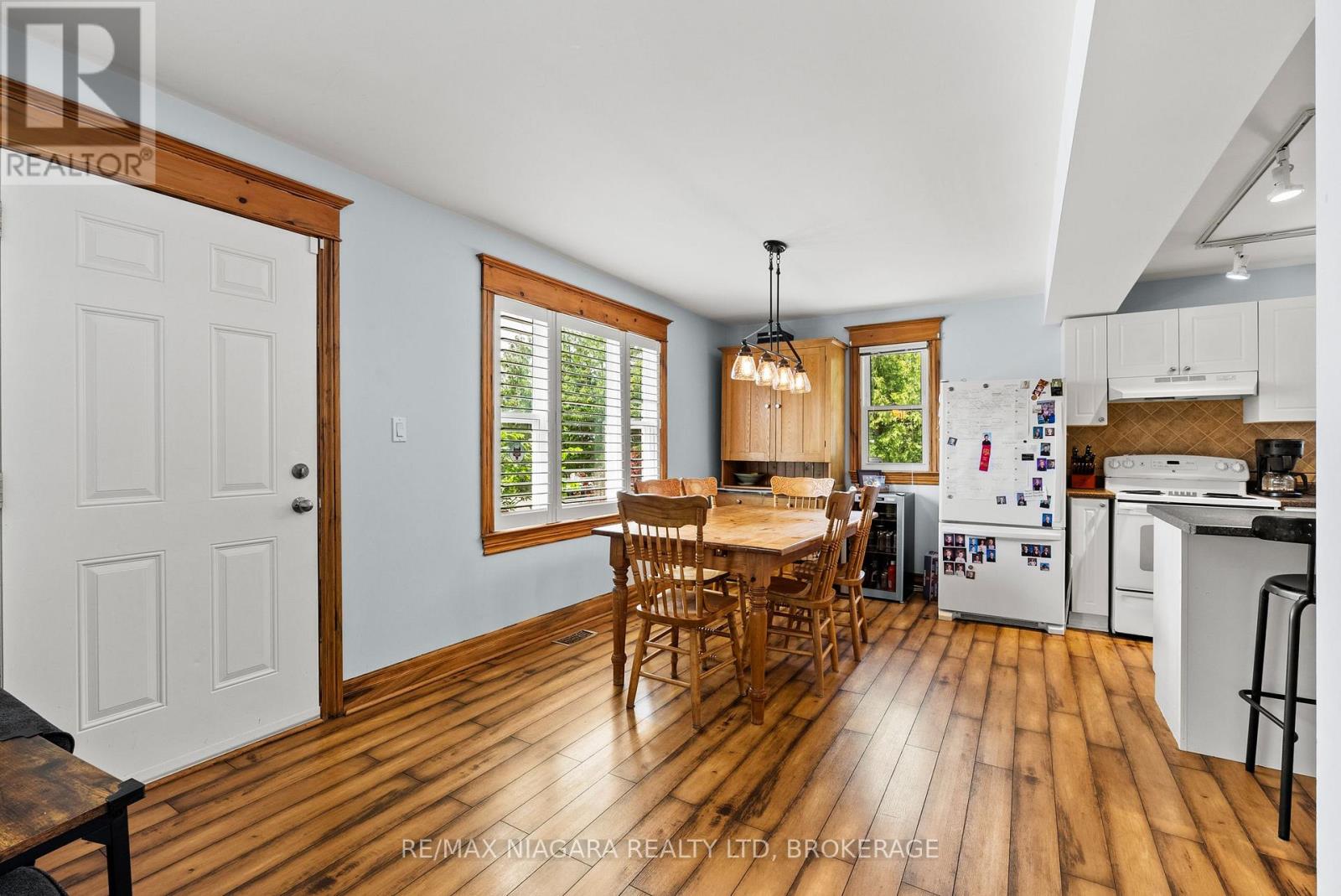 848 East And West Line Road, Niagara-On-The-Lake, Ontario  L0S 1J0 - Photo 7 - X13447050