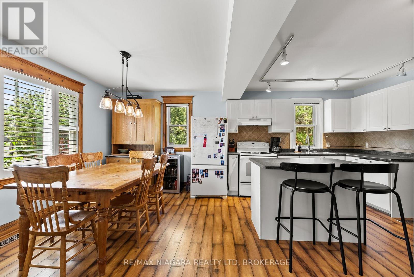 848 East And West Line Road, Niagara-On-The-Lake, Ontario  L0S 1J0 - Photo 8 - X13447050