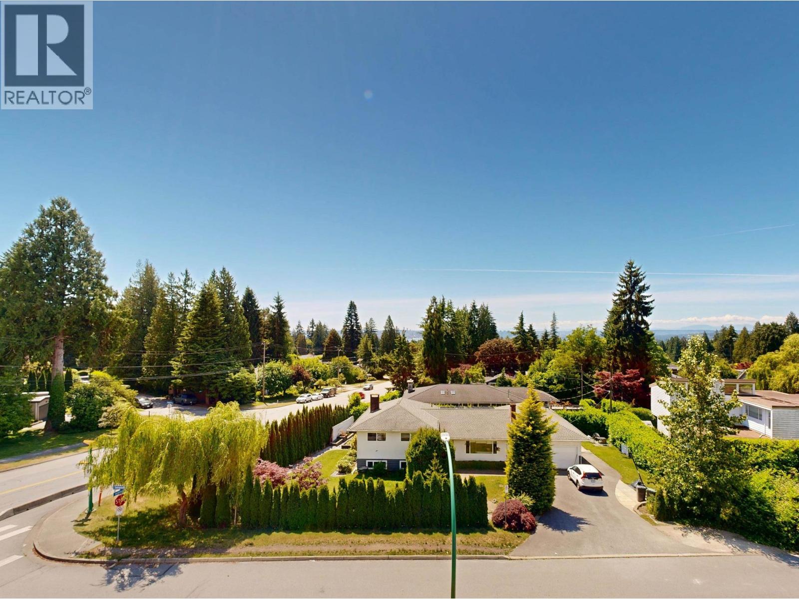 402 650 EVERGREEN PLACE, north vancouver, British Columbia
