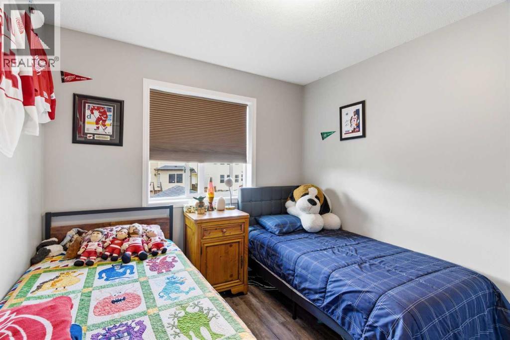 138 Drake Landing Loop, Okotoks, Alberta T1S 0G8 - Photo 28 - A2319873