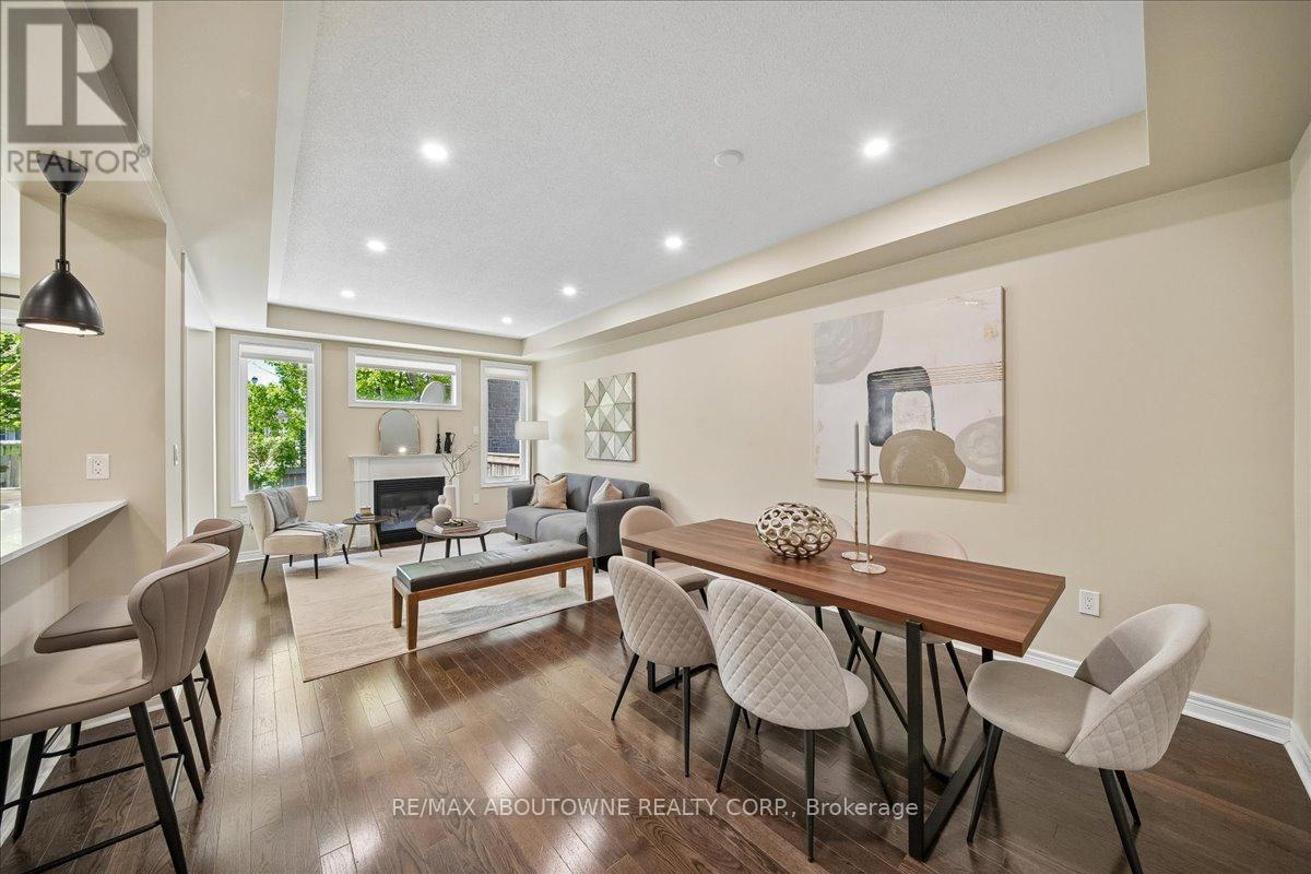 2020 Colonel William Parkway, Oakville, Ontario L6M 0L9 - Photo 6 - W13236724