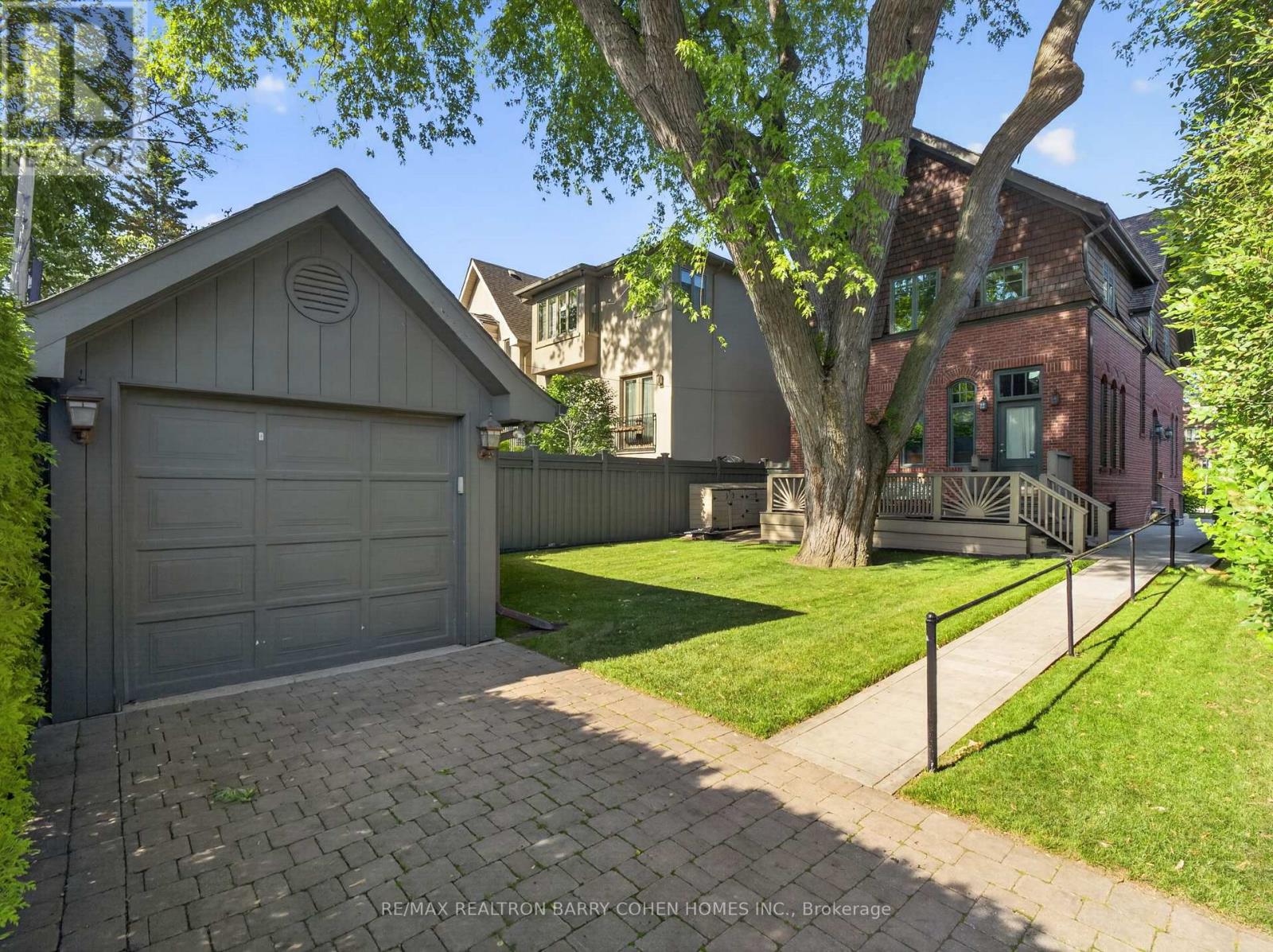 36 Esgore Drive, Toronto, Ontario  M5M 3R4 - Photo 26 - C13447014