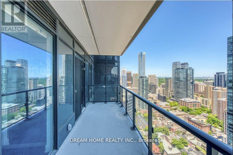 3809 -ROOM - 955 BAY STREET, Toronto, Ontario