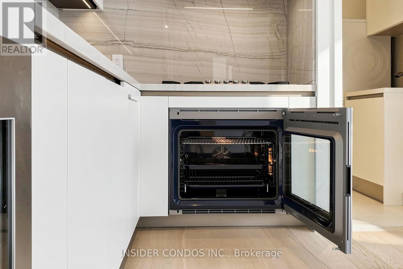 1703 - 1315 Bay Street, Toronto, Ontario  M5R 2C4 - Photo 23 - C13447226