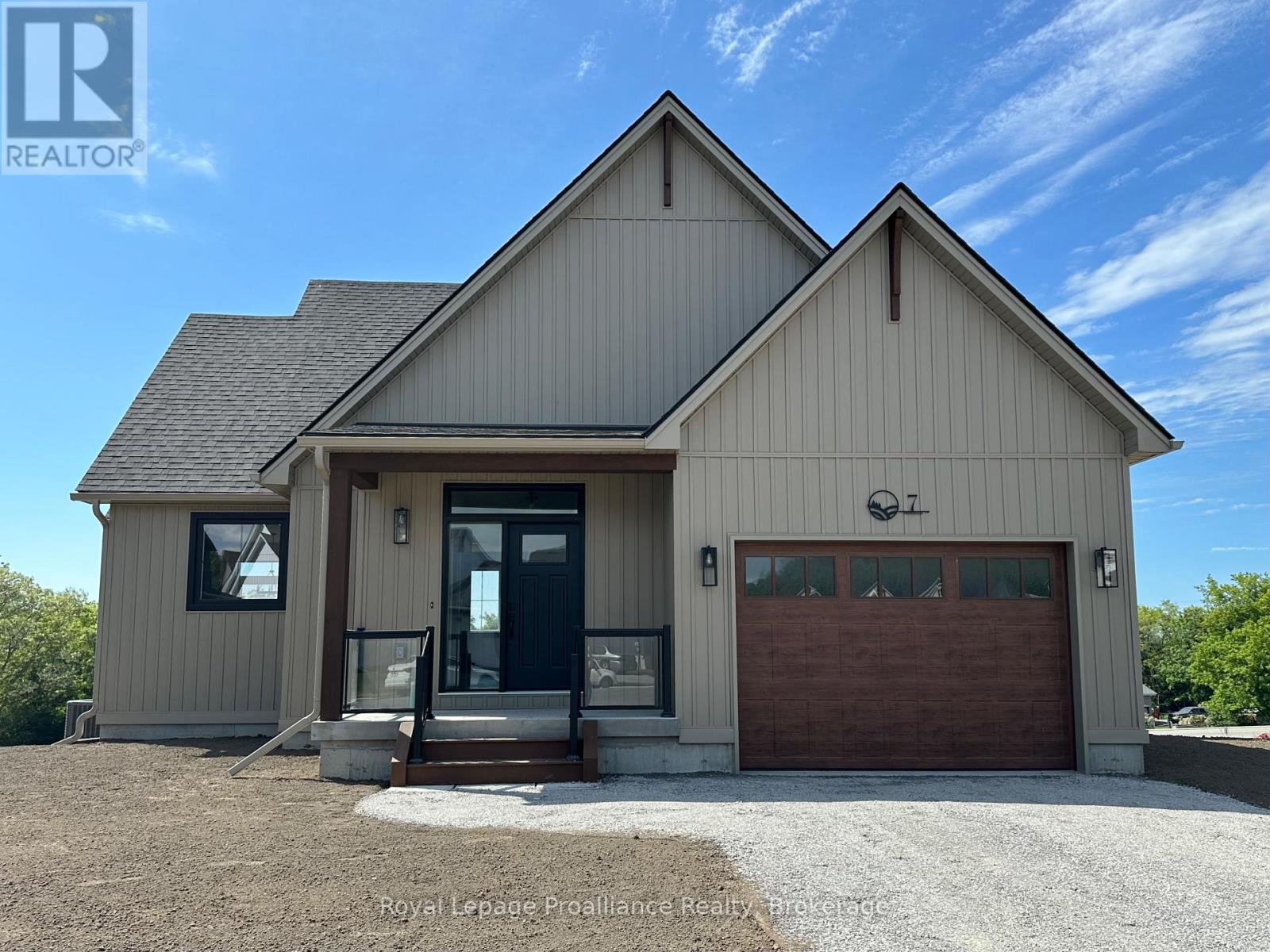 7 MERRIMAN COURT, Cramahe, Ontario