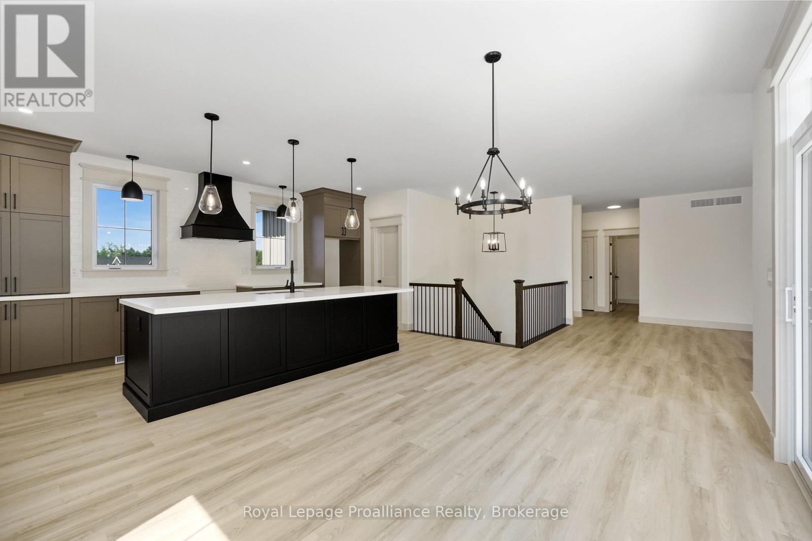 34 Hollingsworth Street, Cramahe, Ontario  K0K 1S0 - Photo 11 - X12438051