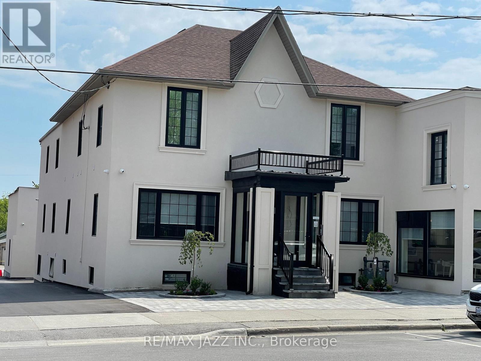 201 - 251 SIMCOE STREET S, Oshawa, Ontario
