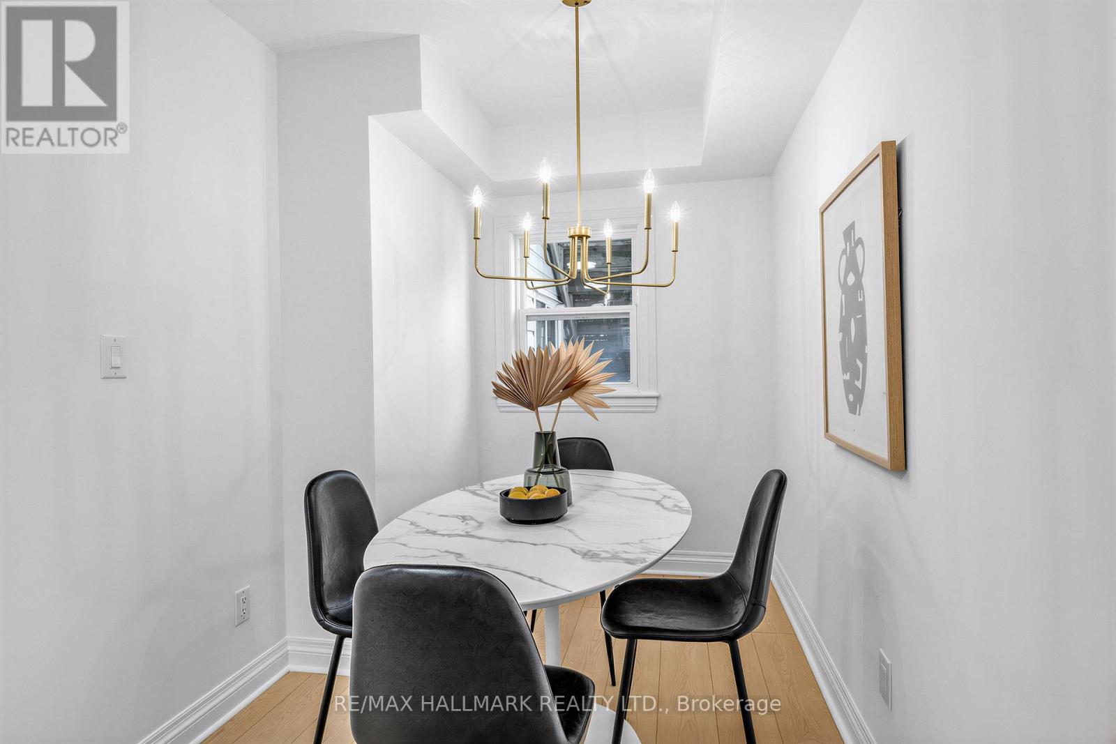 1292 Woodbine Avenue, Toronto, Ontario  M4C 4E7 - Photo 10 - E13447052