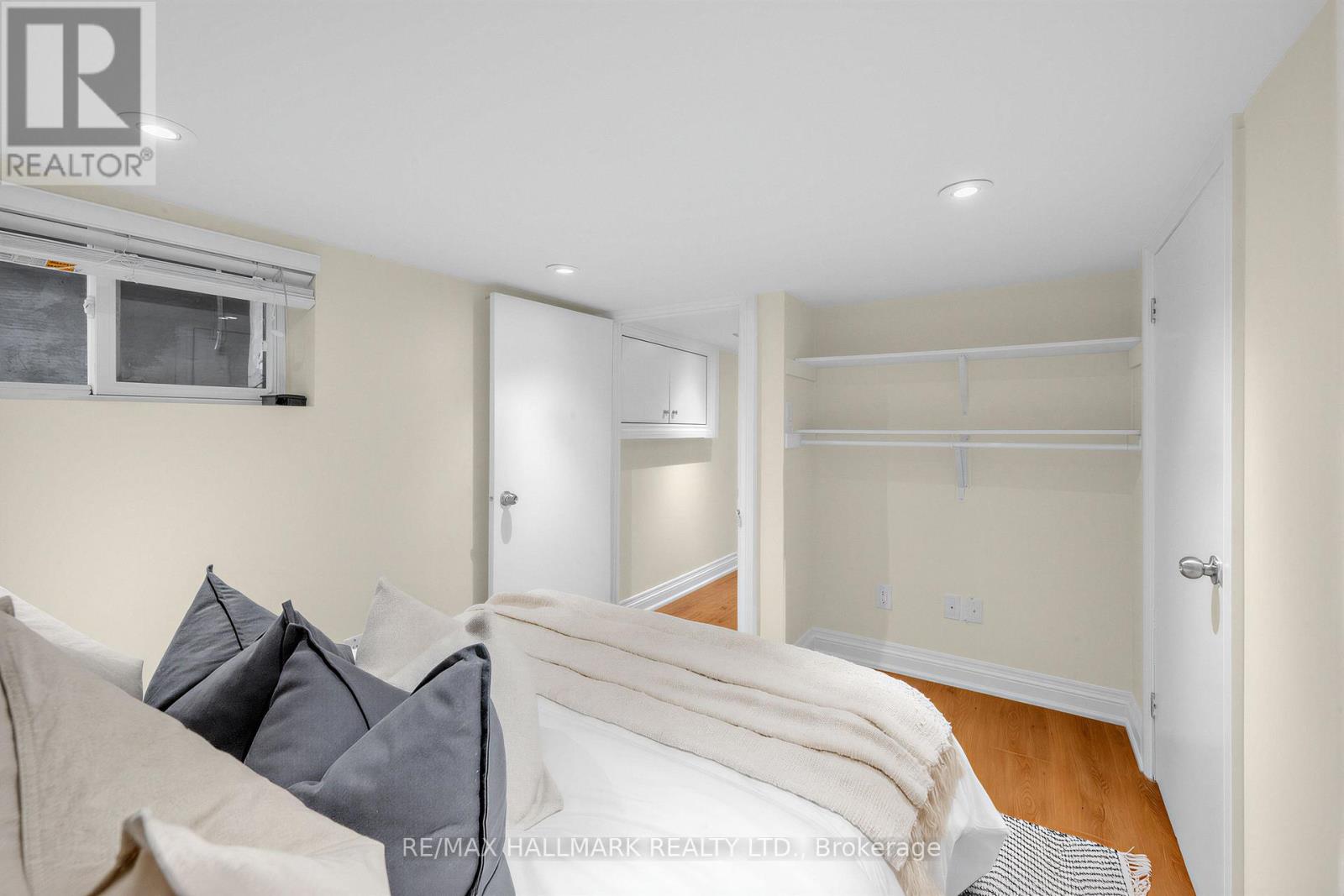 1292 Woodbine Avenue, Toronto, Ontario  M4C 4E7 - Photo 18 - E13447052