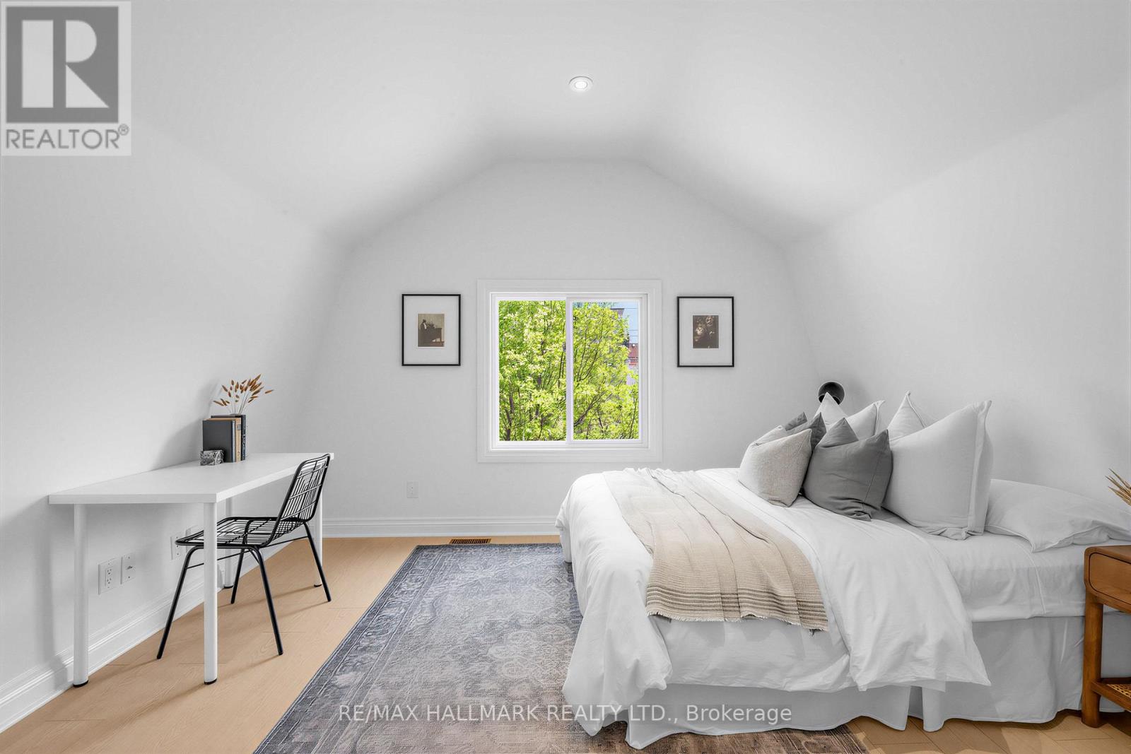 1292 Woodbine Avenue, Toronto, Ontario  M4C 4E7 - Photo 28 - E13447052