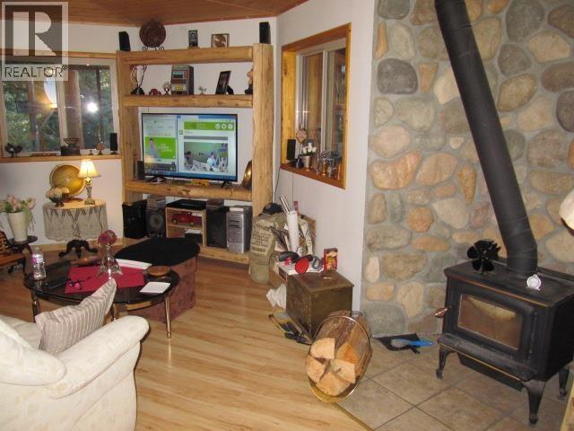 3561 Canim-Hendrix Lake Road, Canim Lake, British Columbia  V0K 1L0 - Photo 21 - R3110808