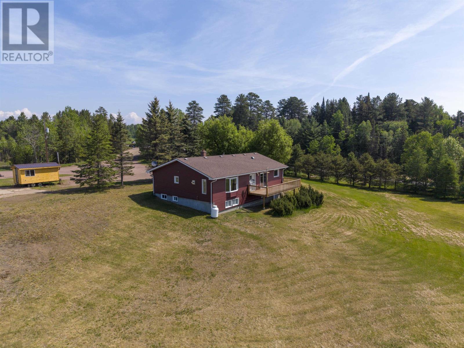 41 Fraser Rd, Thunder Bay, Ontario  P7K 0K8 - Photo 3 - TB2601443