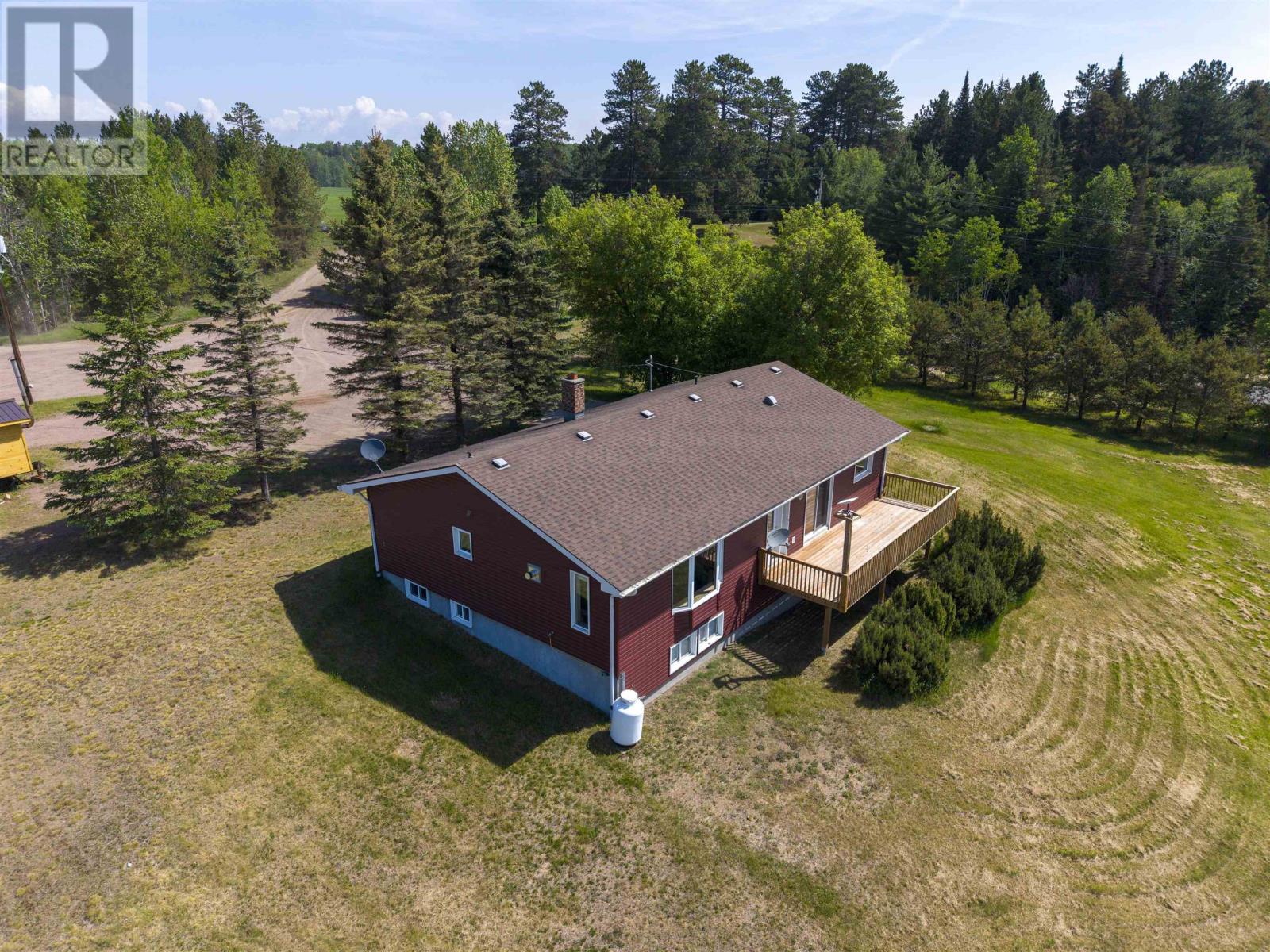 41 Fraser Rd, Thunder Bay, Ontario  P7K 0K8 - Photo 2 - TB2601443