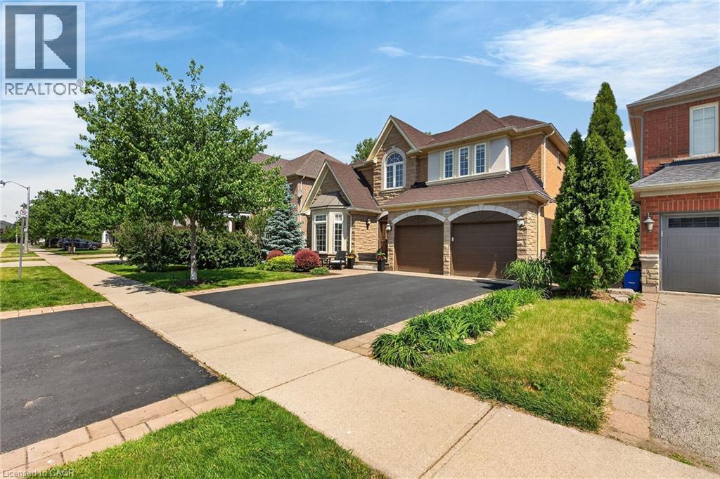 2431 Castlebrook Road, Oakville, Ontario  L6M 4Z2 - Photo 2 - 40831834