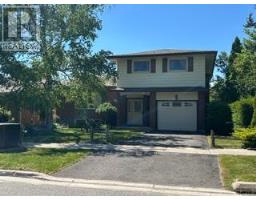 87 OAKWOOD CRESCENT, Peterborough, Ontario