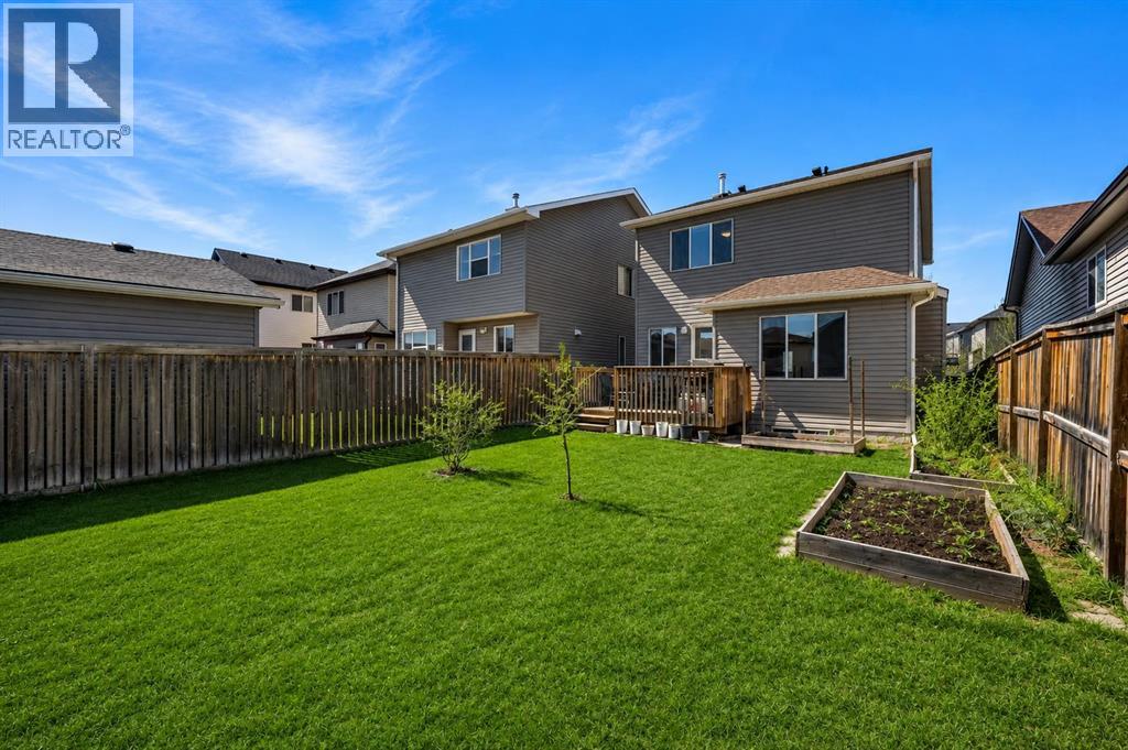 83 Saddlebrook Gardens Ne, Calgary, Alberta  T3J 5M5 - Photo 3 - A2313008